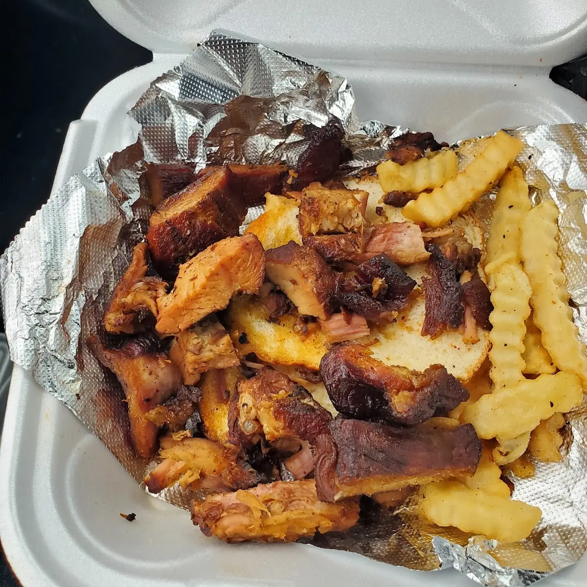 Rib Tip with Crinkle Cut Fries