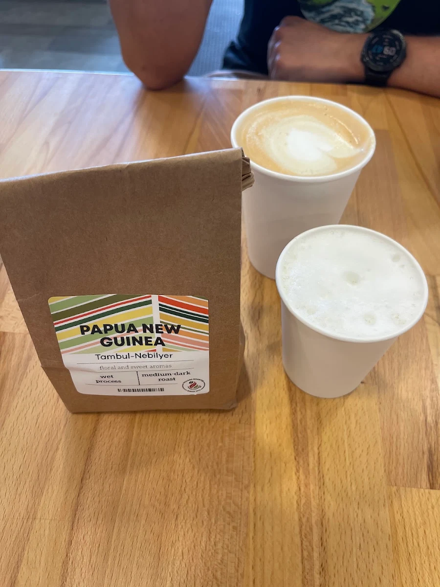 Vanilla Latte and Cappuccino
