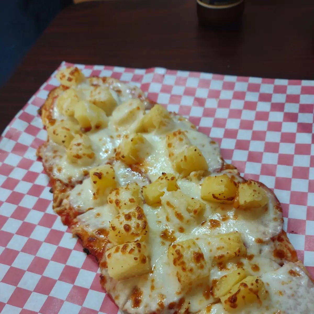 Ham and Pineapple Flatbread Pizza