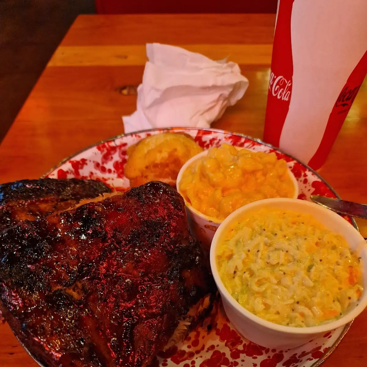 Ribs with Mac N Cheese