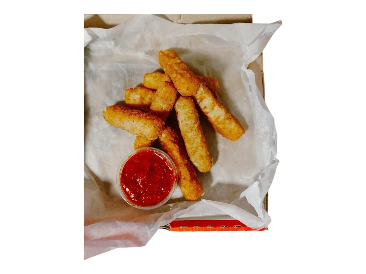 Highlights, Canadian Pizza Unlimited & Big Guys Chicken