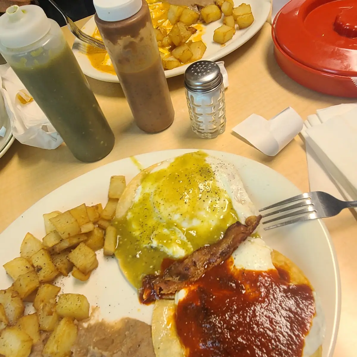 Huevos Divorciados