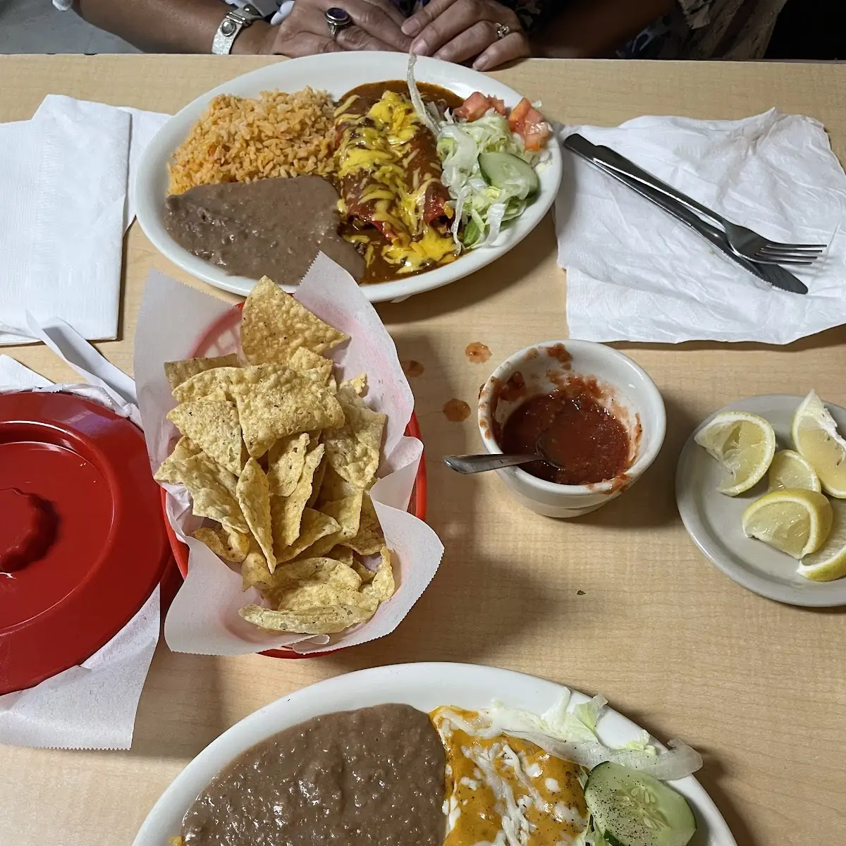 Linda's Enchilada Plate