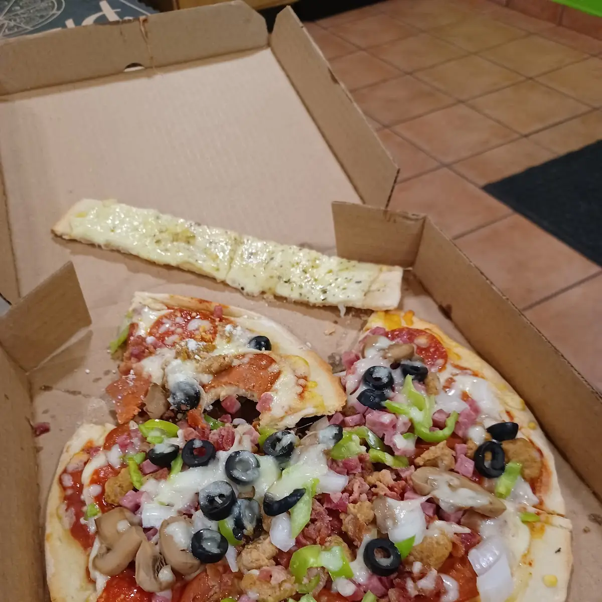 Supreme Pizza