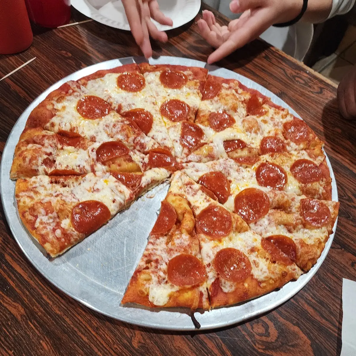 Large 1 Topping Pepperoni Pizza