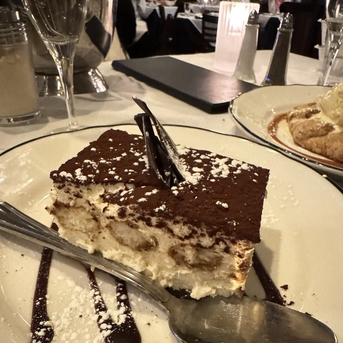 Classic Tiramisu with Chocolate Drizzle