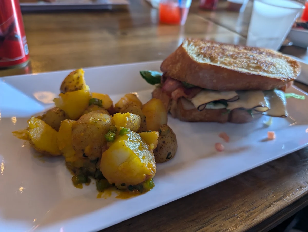 Turkey blt Sandwich