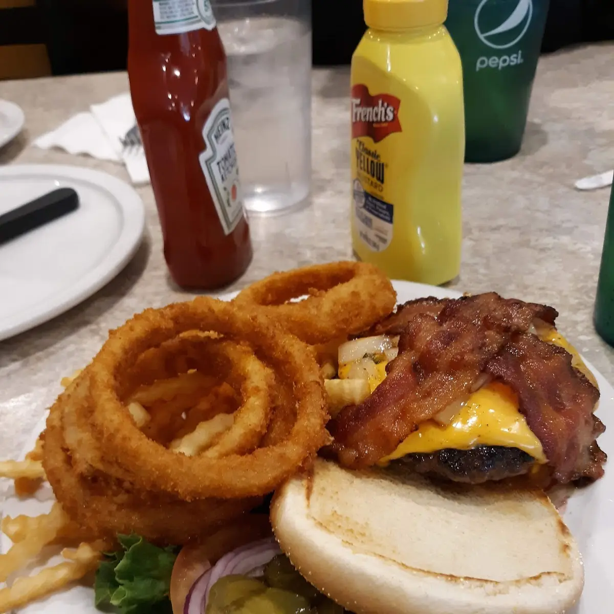 Jumbo Bacon Cheeseburger