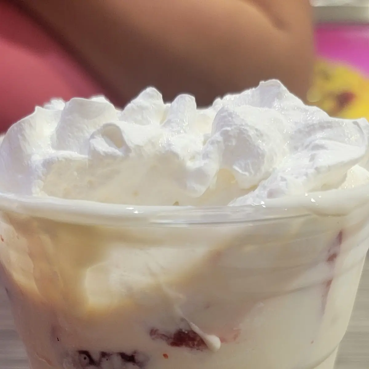 Strawberry Creme