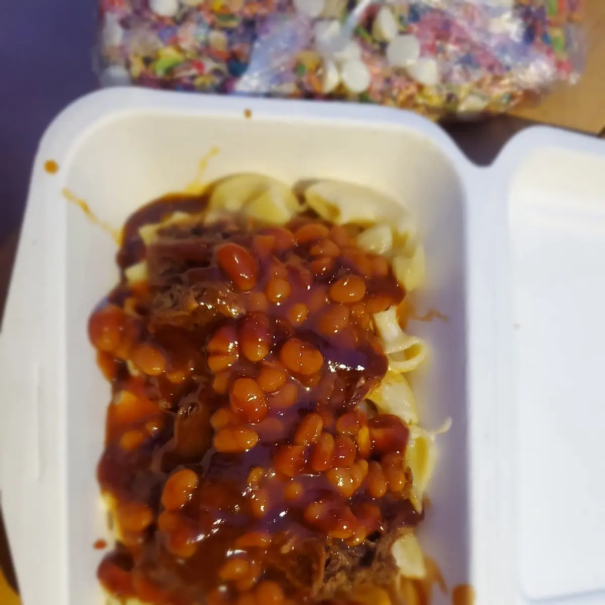 Mac Cheese with Pulled Pork and Smoked Baked Beans