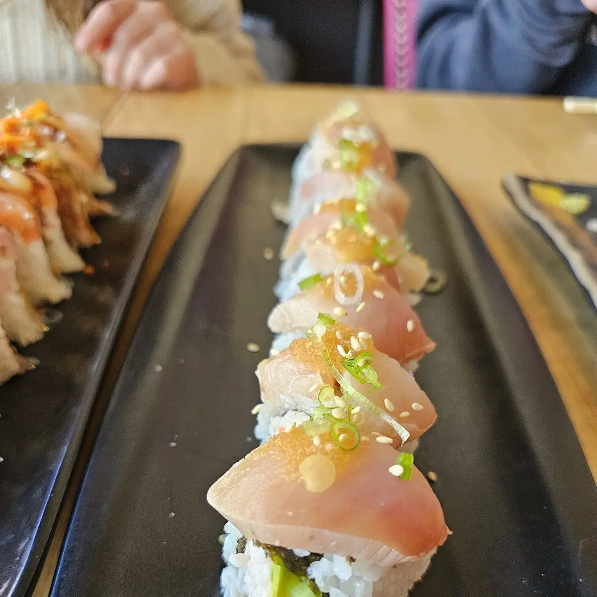 Albacore Lover Roll