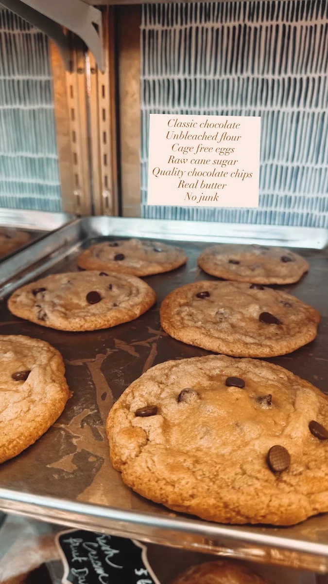 Chocolate Chip Cookie - Jumbo