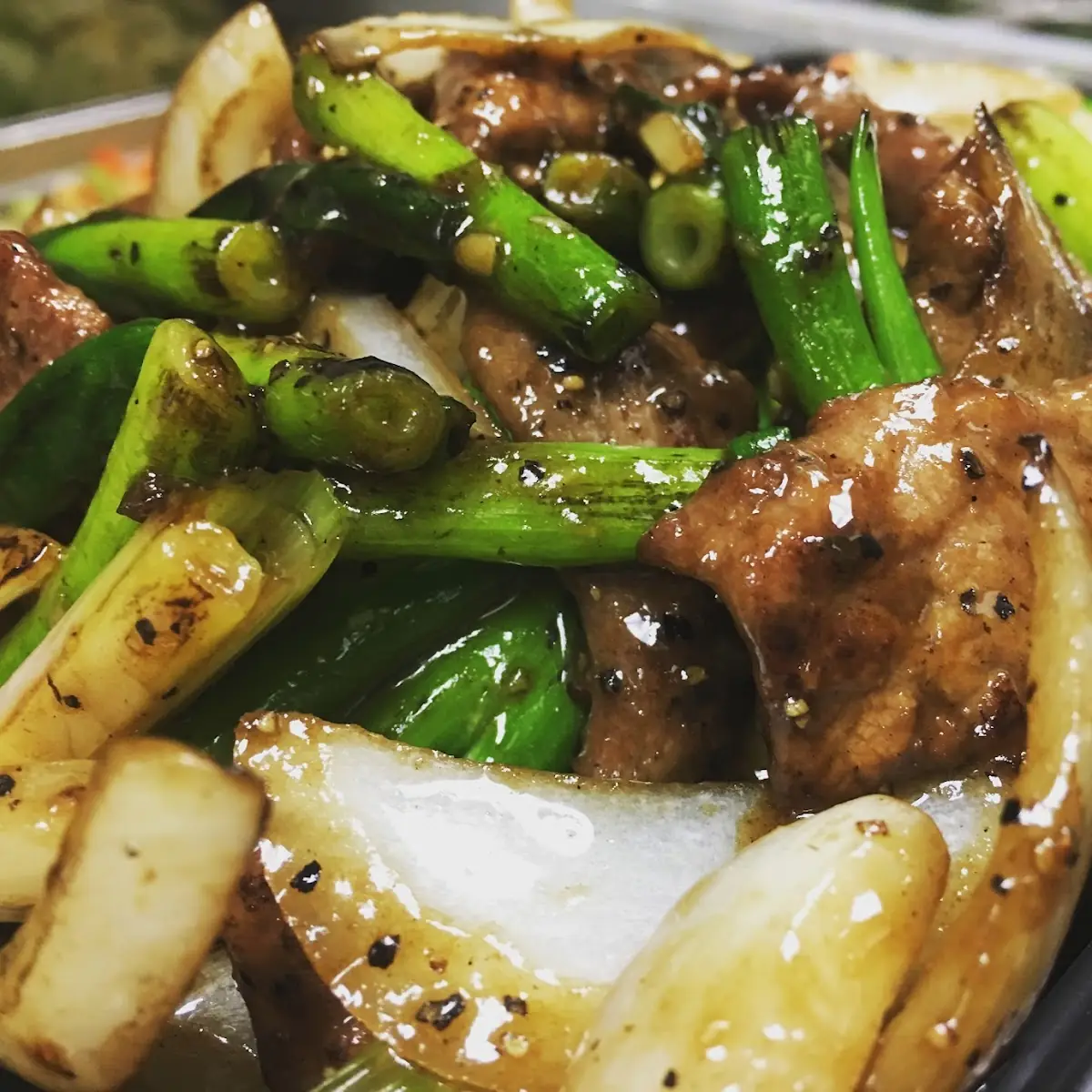 Beef with Garlic Sauce