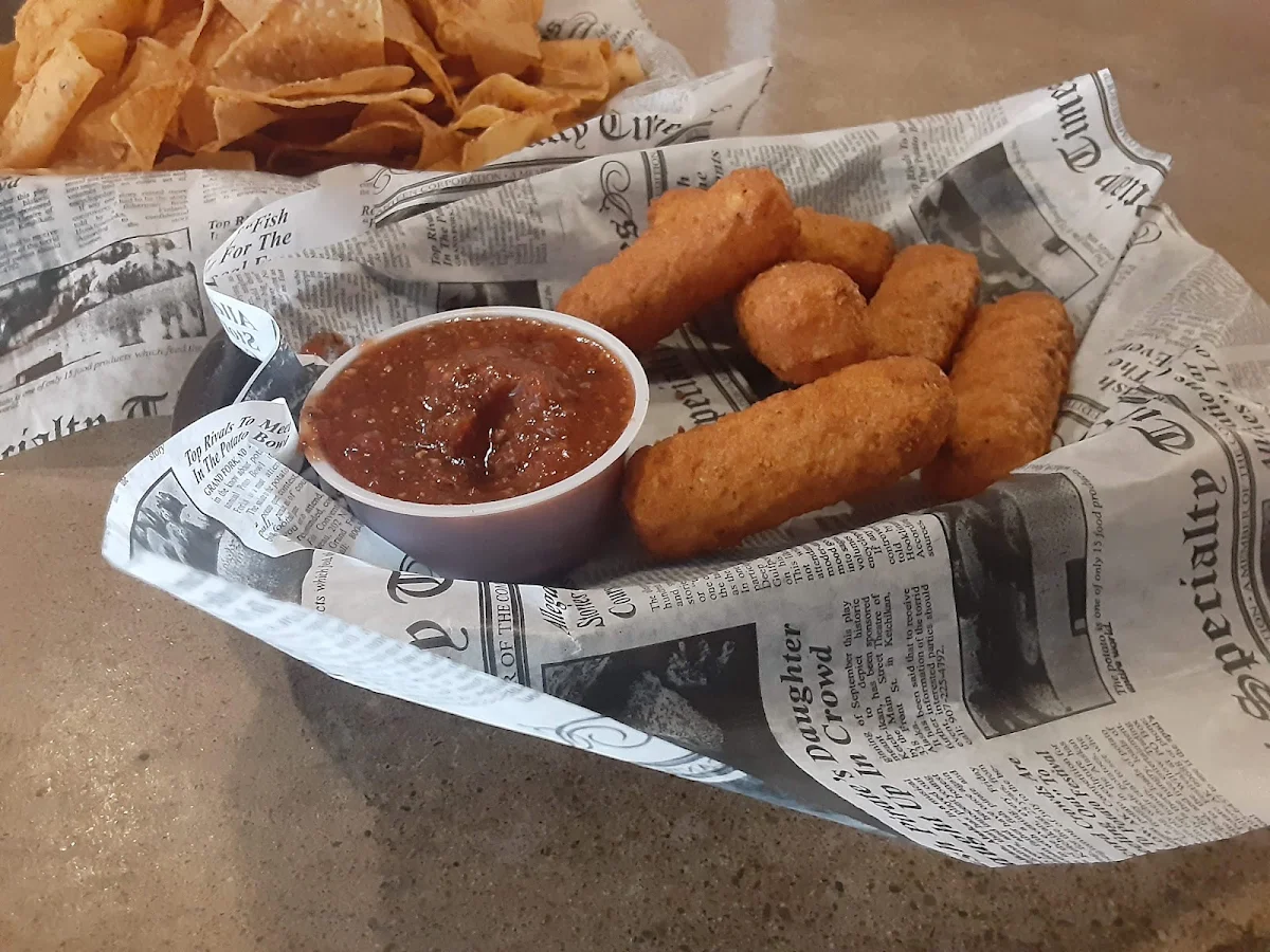 Spicy Mozzarella Sticks