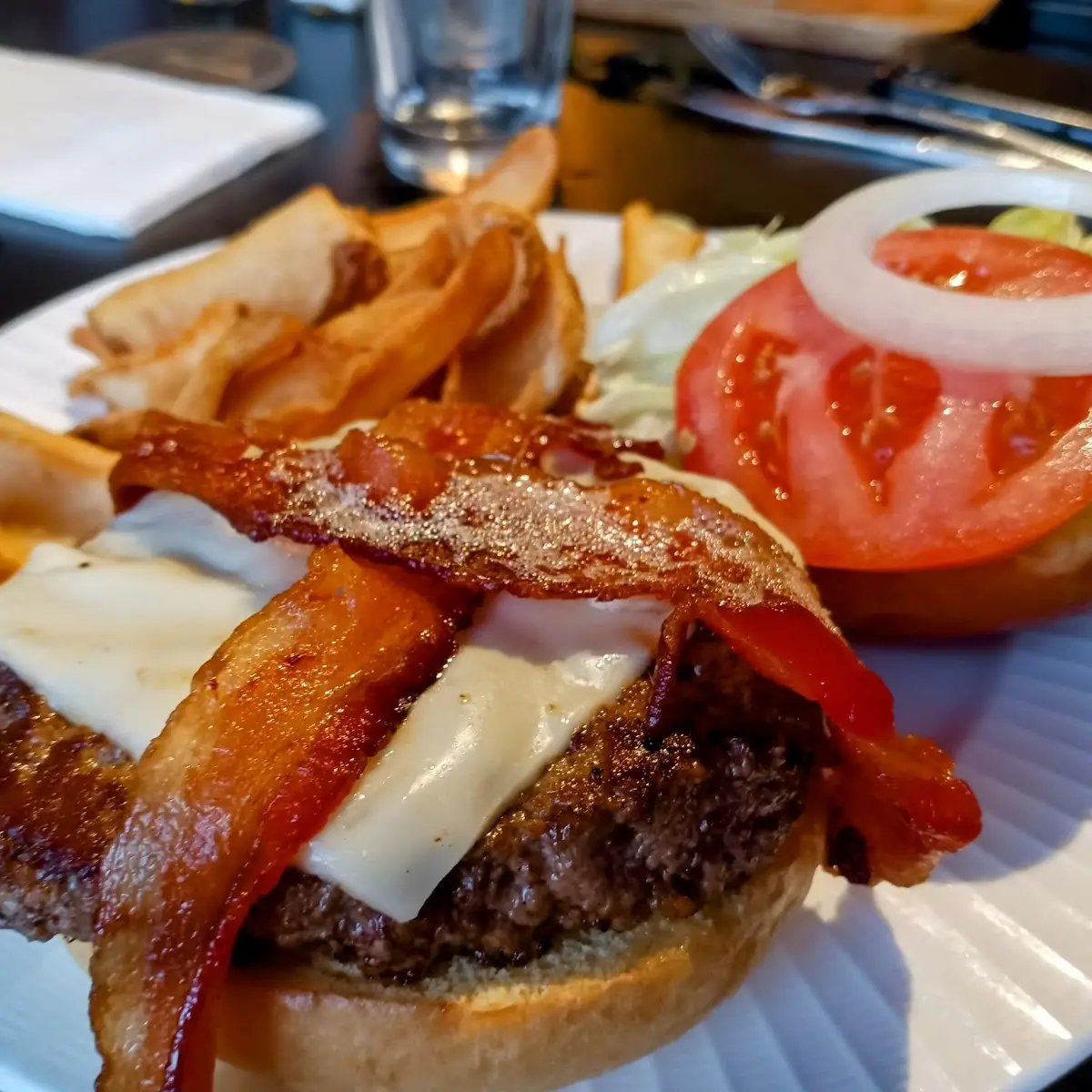 Cheese Bacon Burger