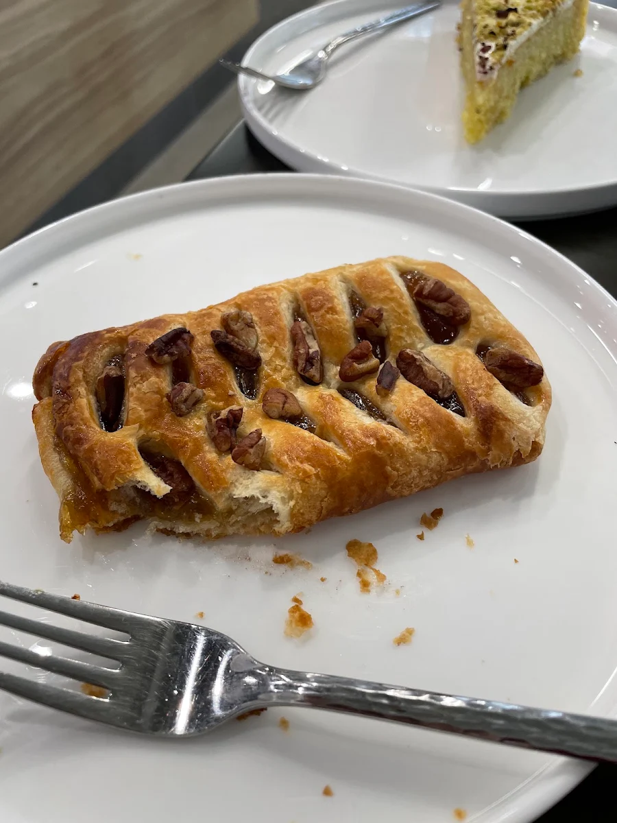Butter Pecan Danish