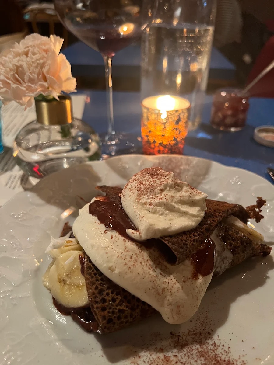 Nutella Banana Crepe