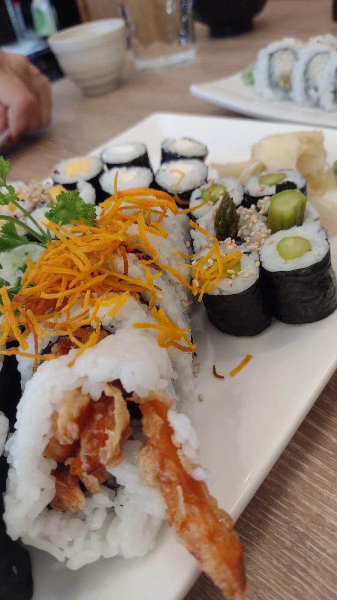 Asparagus Roll