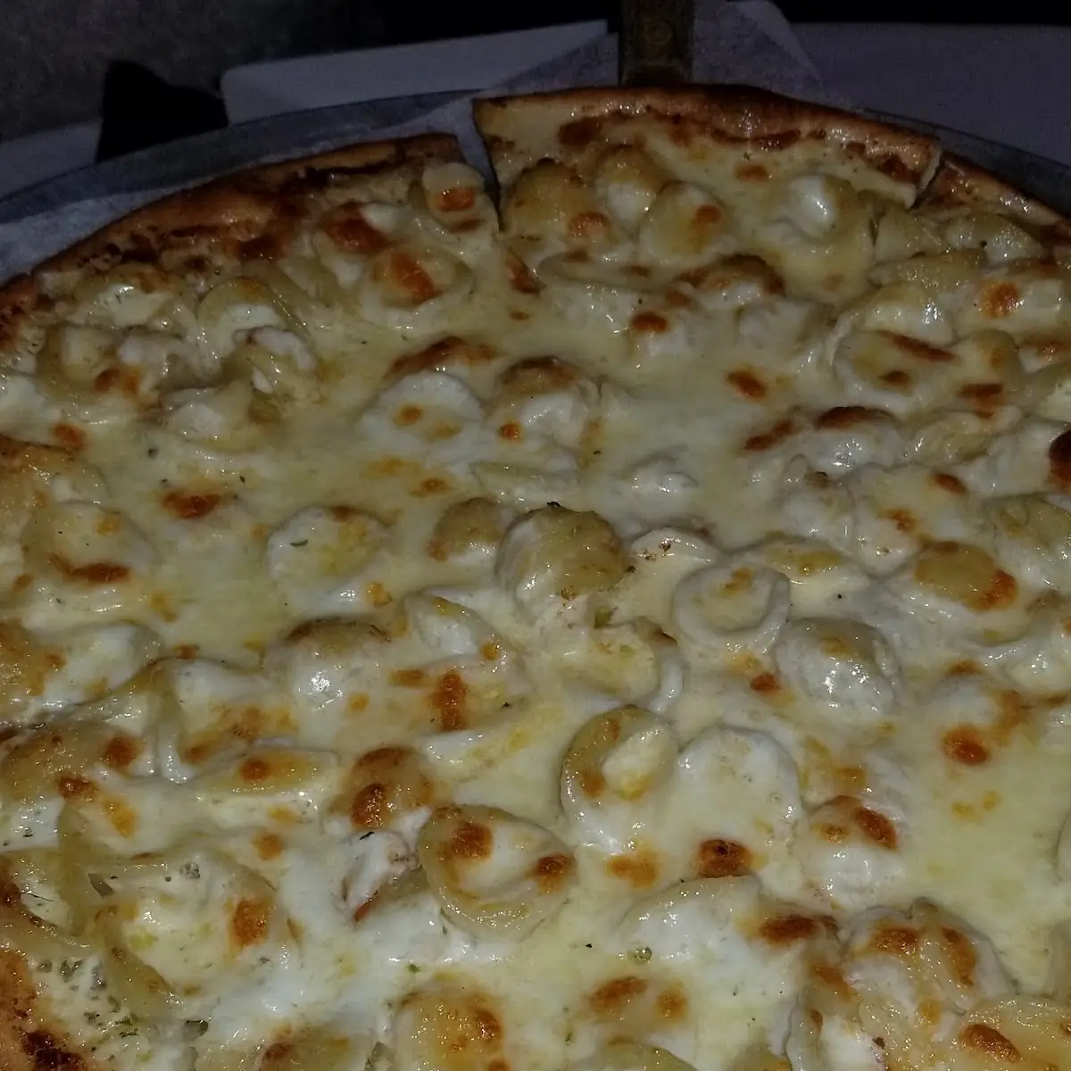 Mac and Cheese Pizza