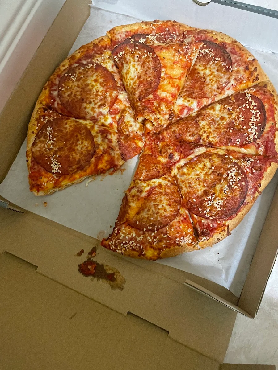 Highlights, Uncle Fatih's Pizza - CAMBIE