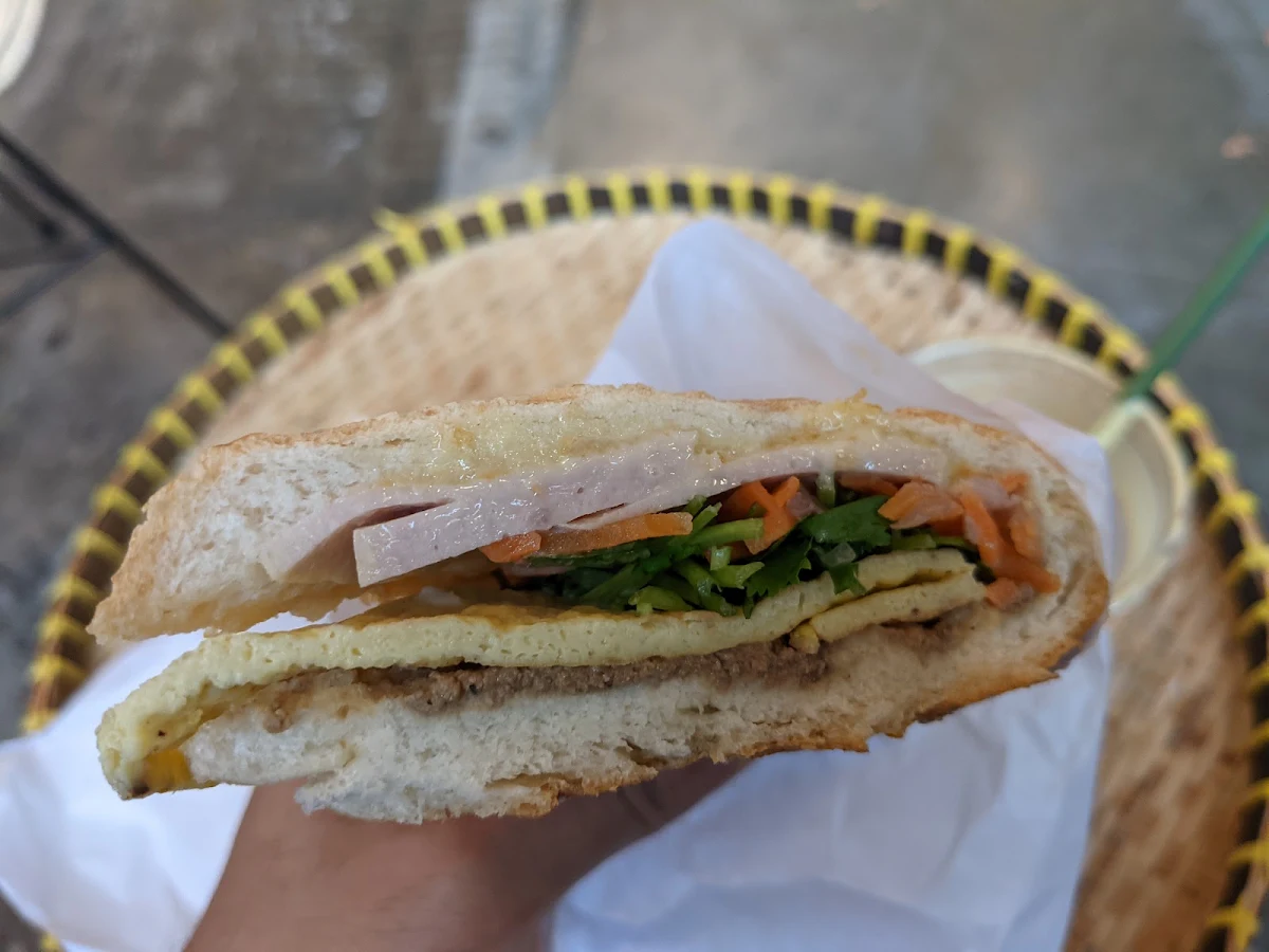 Egg Banh MI
