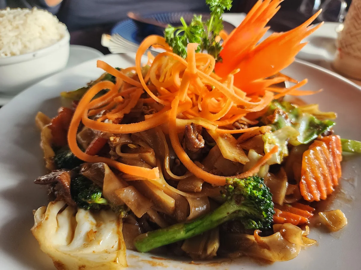 Drunken Noodles Pad Kee Mao