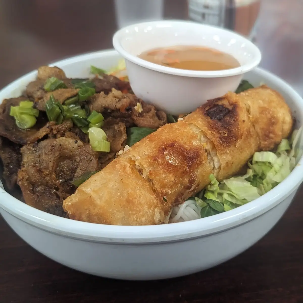Bun Pork & Egg Roll 37