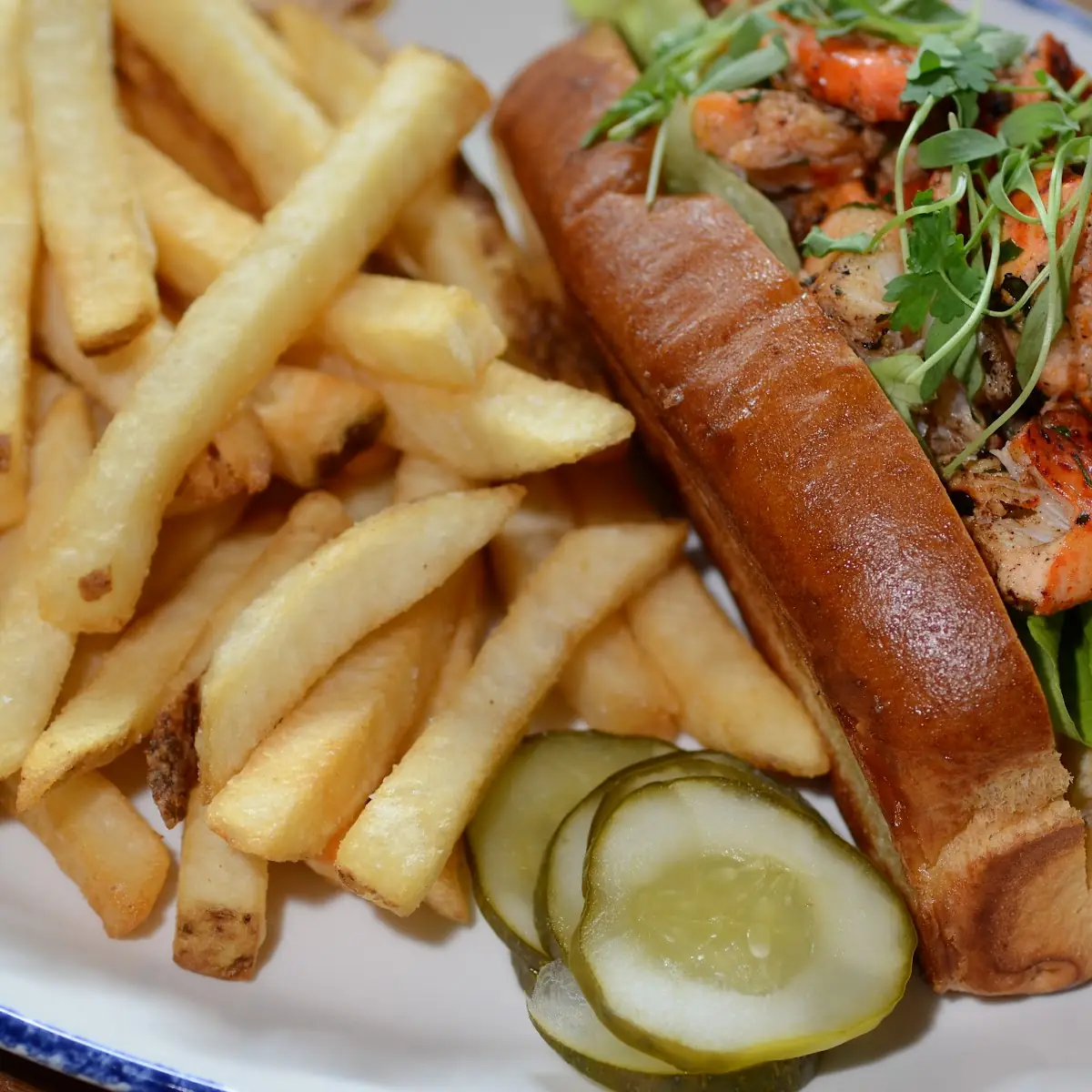 Maine Lobster Roll