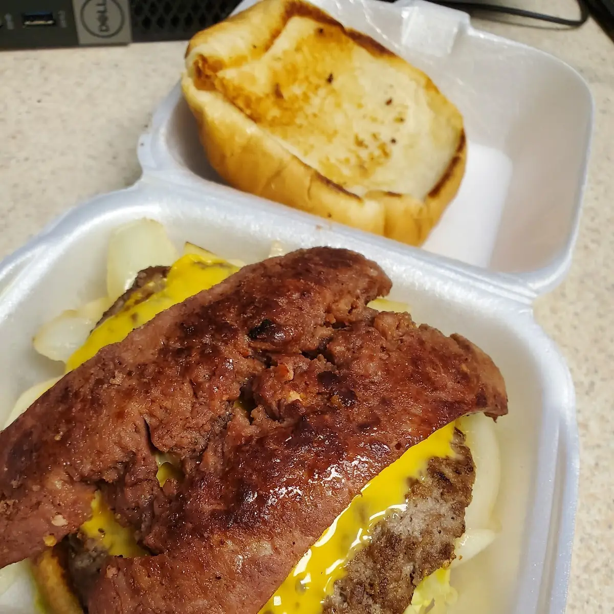Hot Link Burger