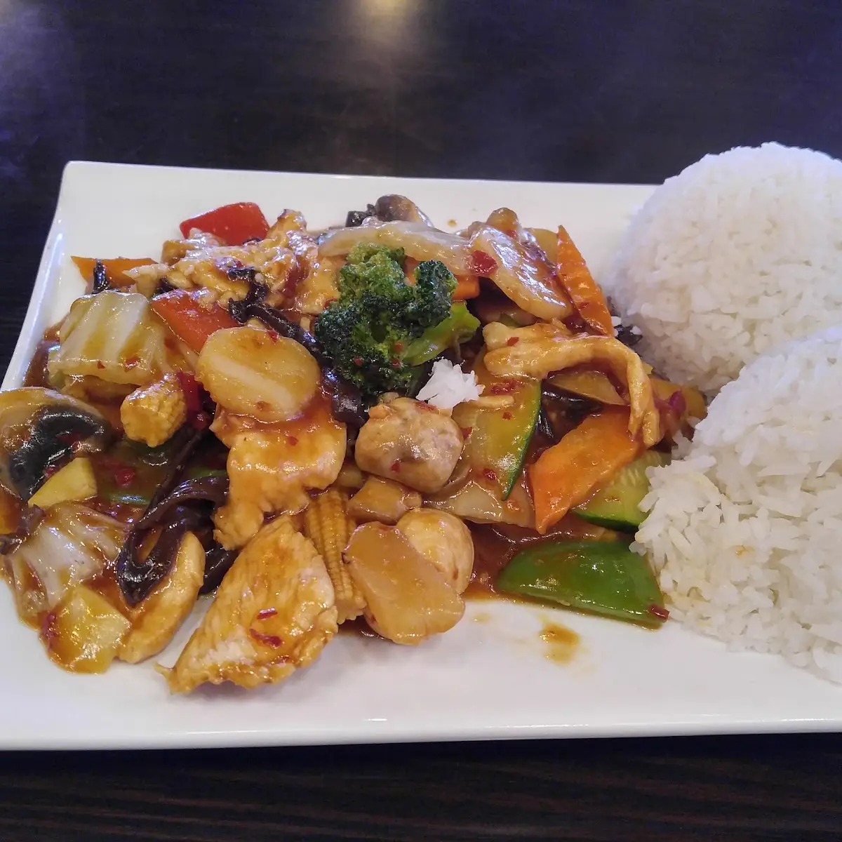 Chicken with Garlic Sauce