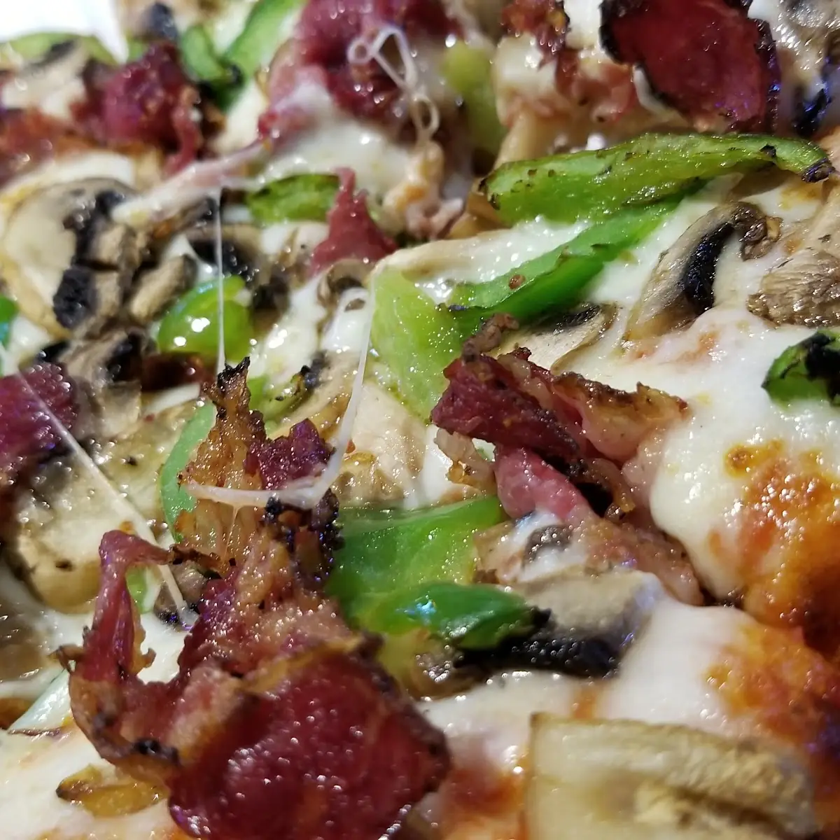 Pastrami Mushroom Pepper Pizza