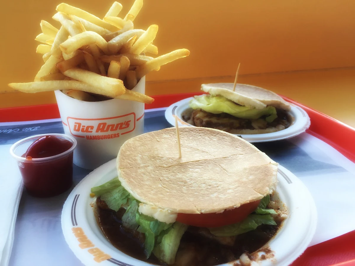 Les Burgers, Dic Ann's Hamburgers St-Eustache