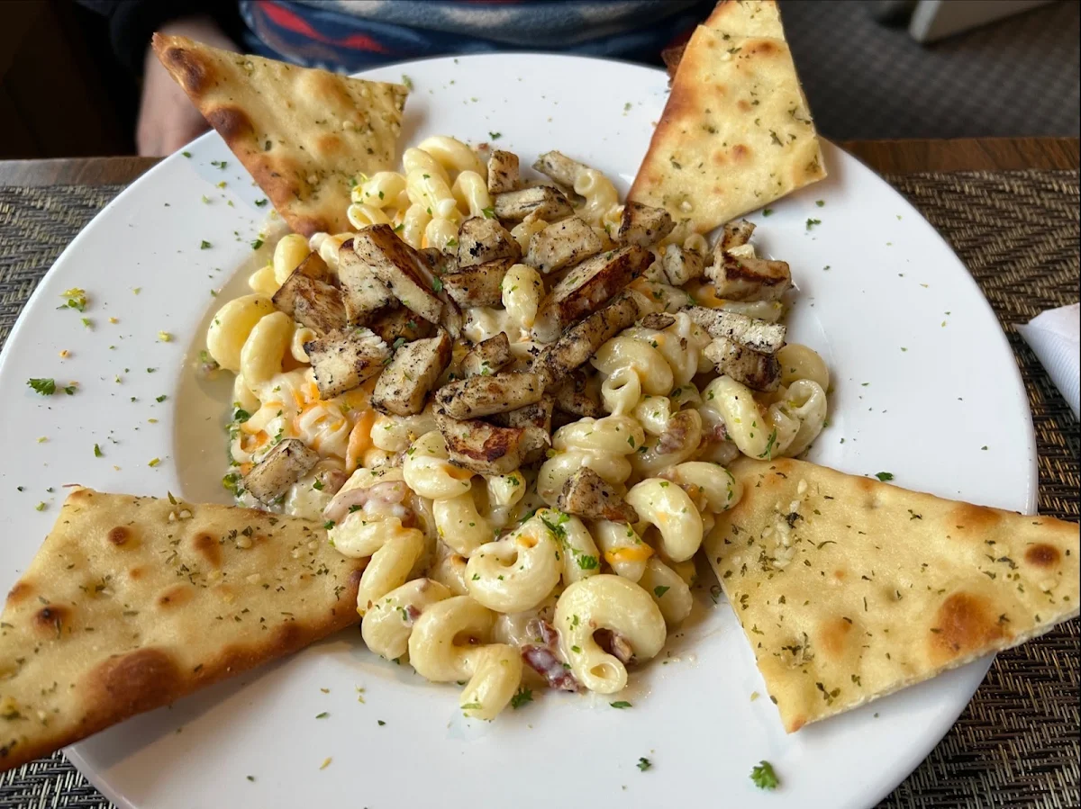 Mac & Cheese w Chicken