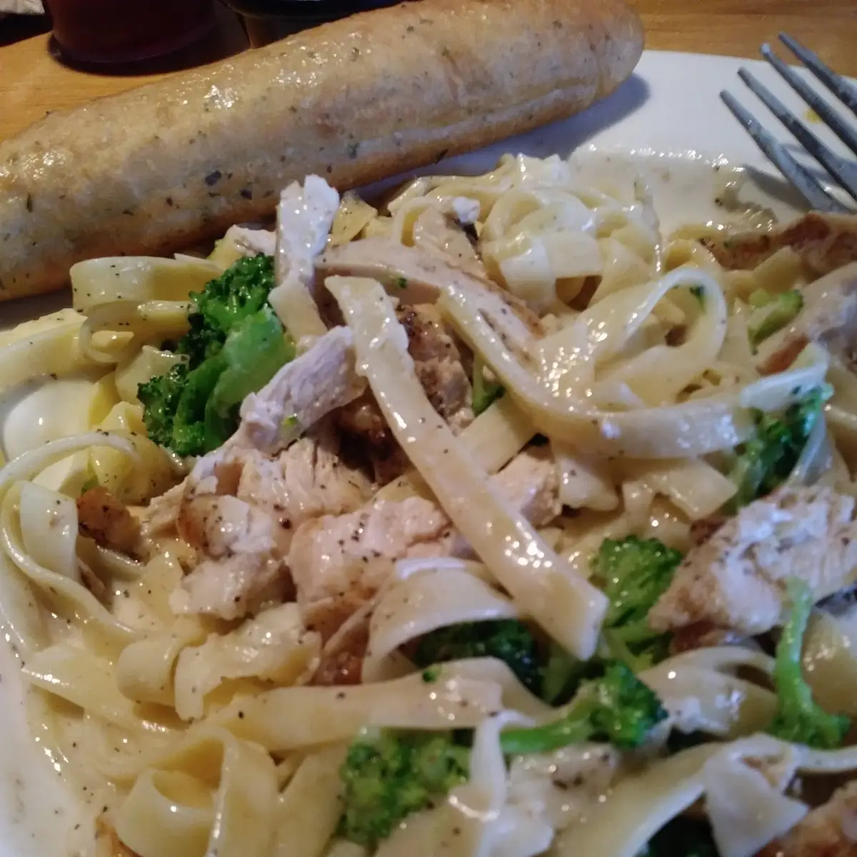 Chicken Broccoli Alfredo