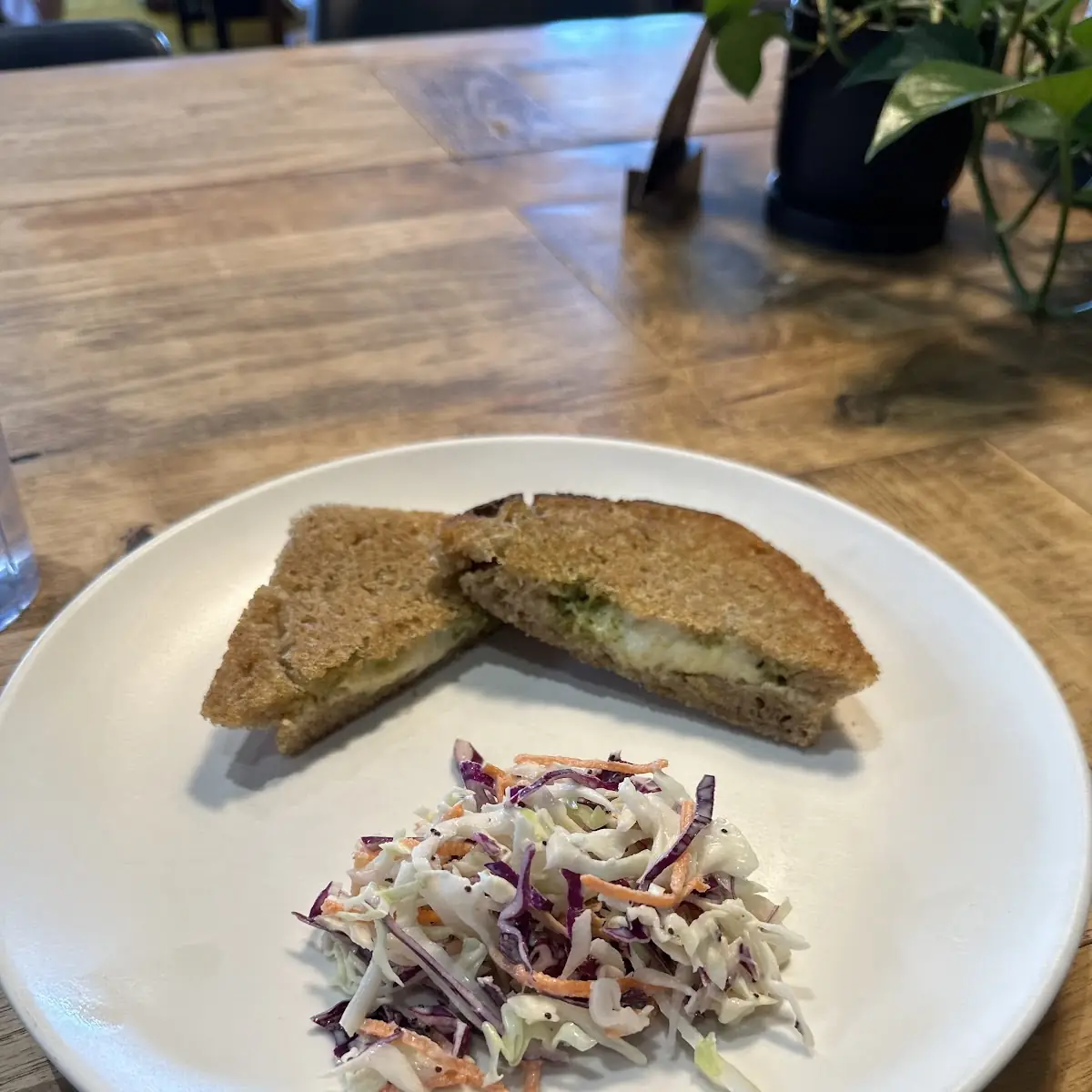 Grilled Cheese w Coleslaw