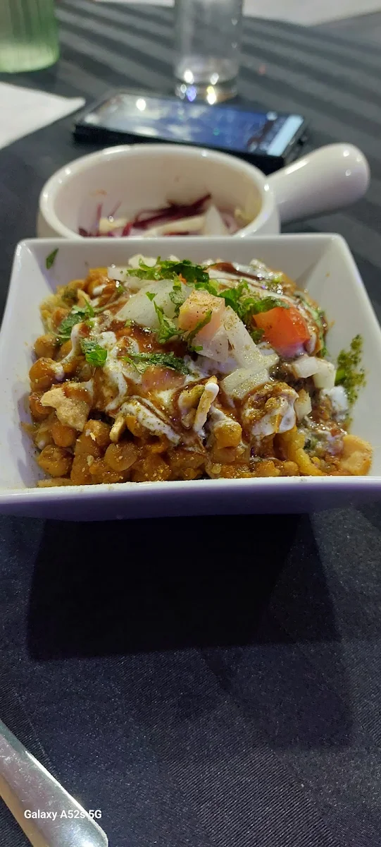 Samosa Chat