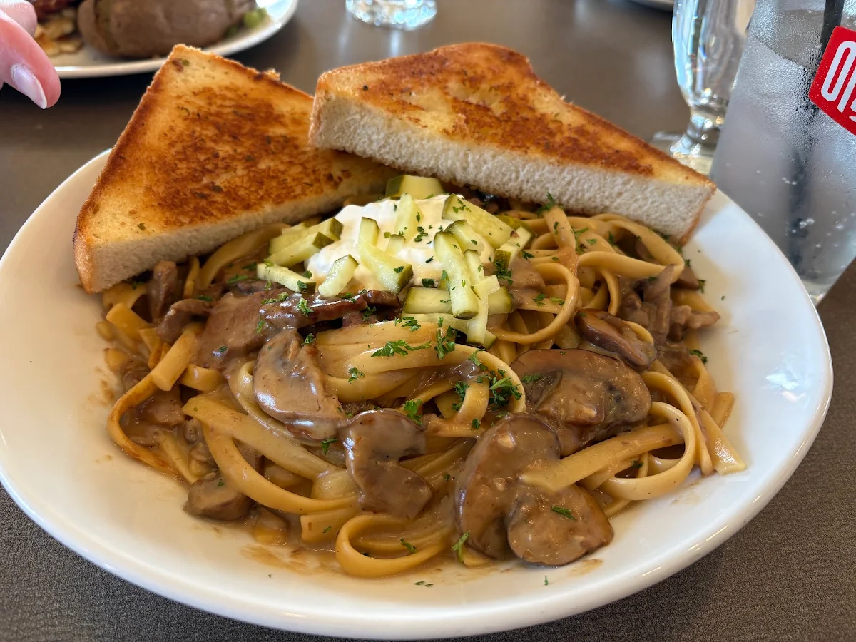 Beef Stroganoff Spaghetti