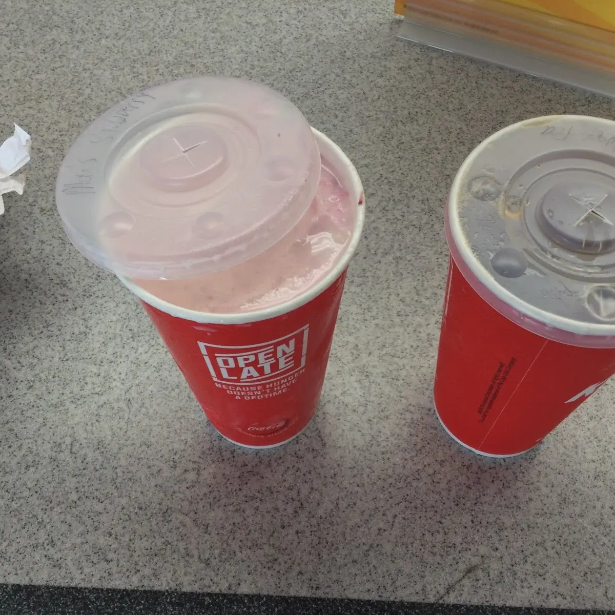Strawberry Milkshake & Unsweet Tea