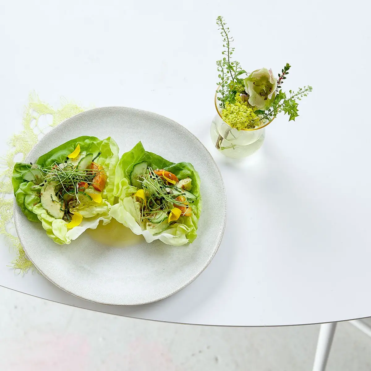 Avocado Lettuce Cups
