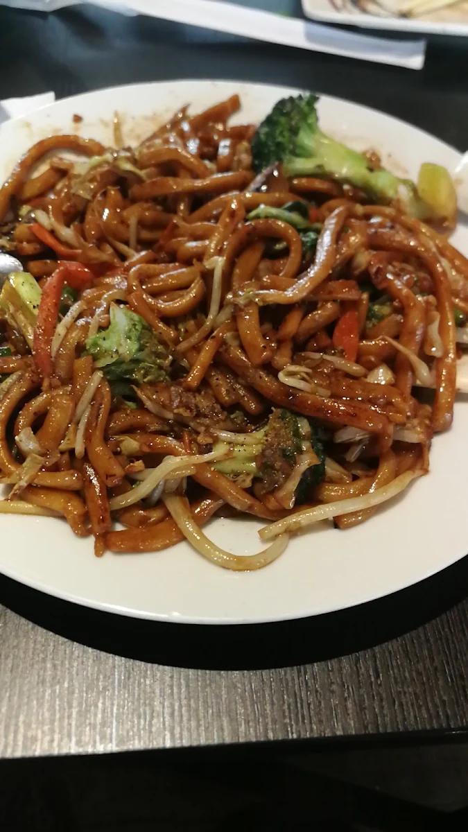 Fried Noodles, Royal Wok Buffet