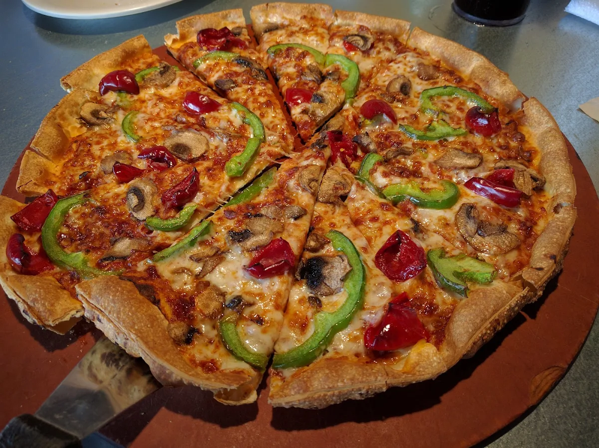 Thin Crust Pizza with Mushrooms