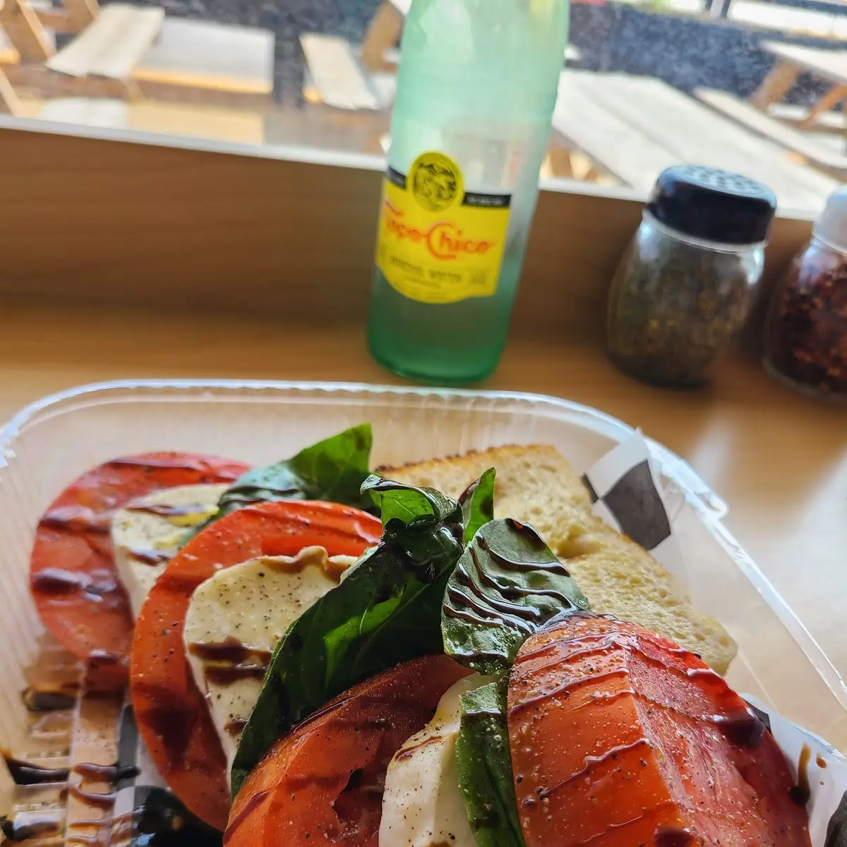 Tomato Caprese Salad