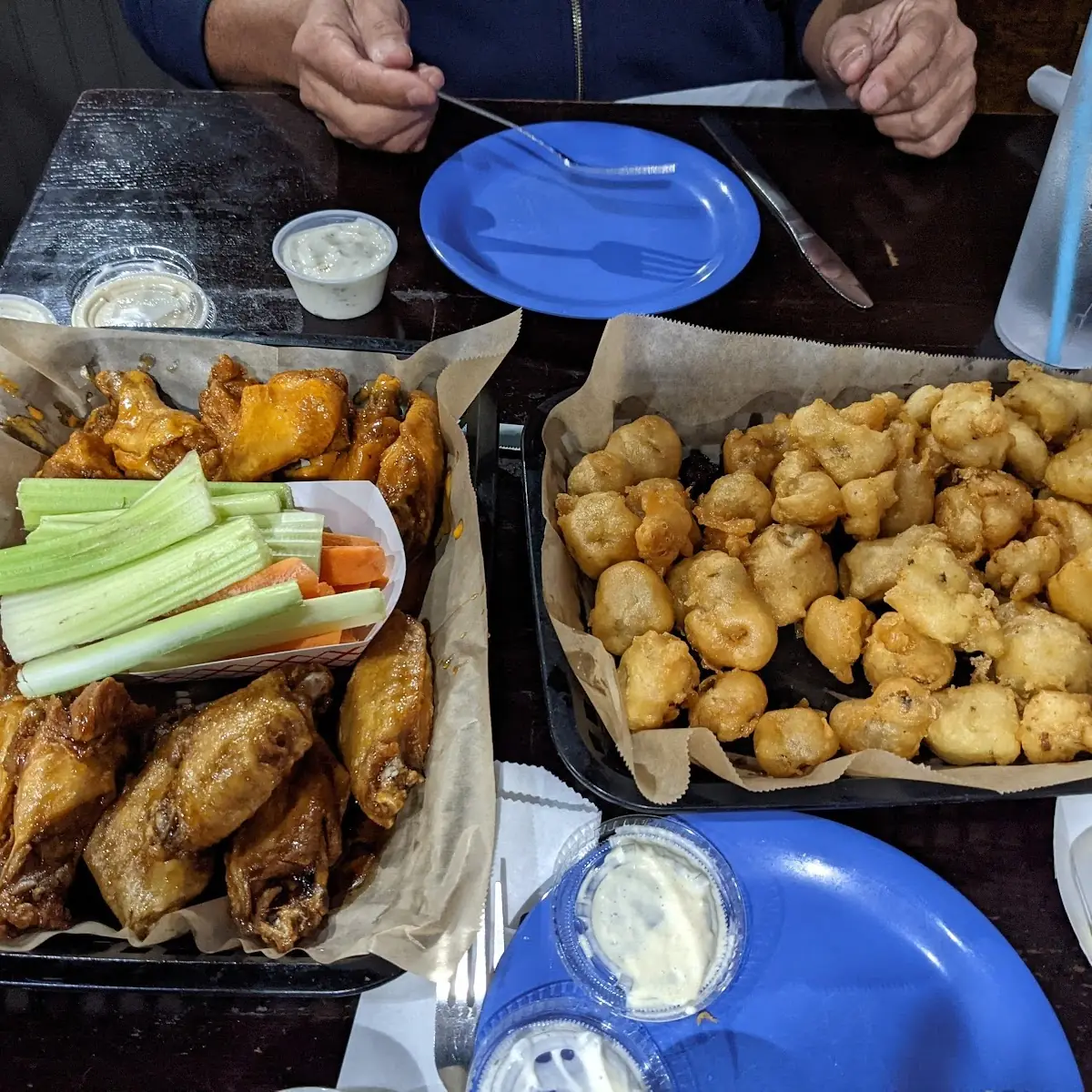 Hot Wings Fried Mushrooms and Cauliflower