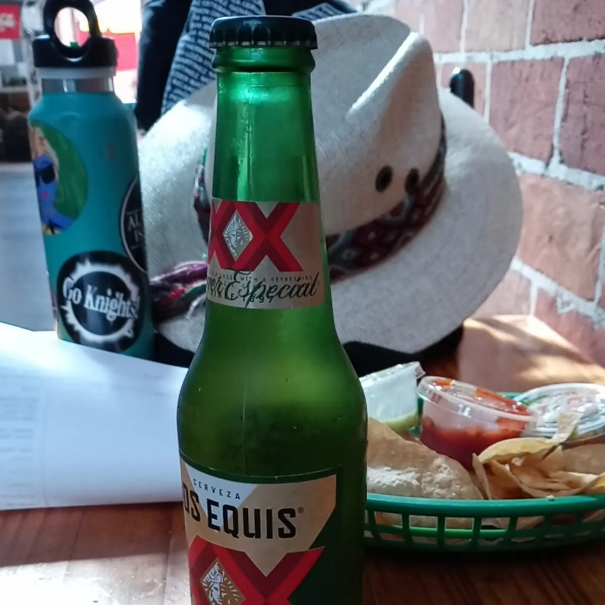 Dos Equis Lager