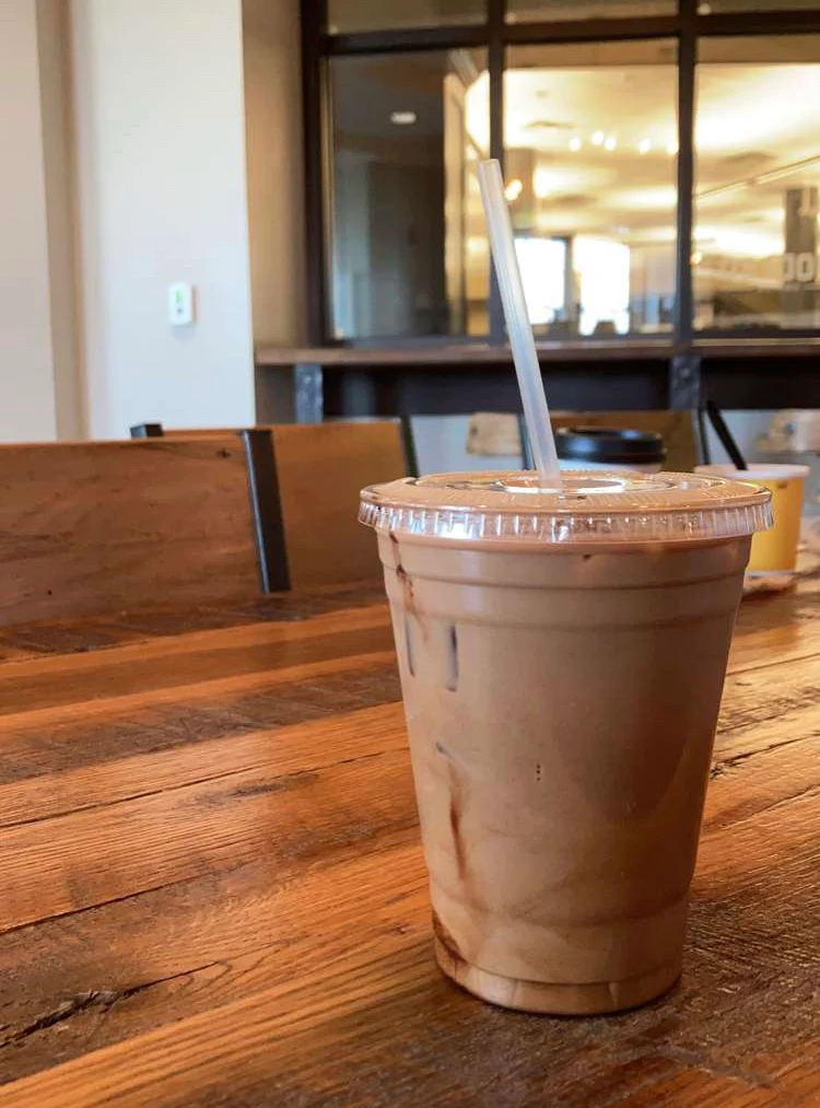 Iced Mocha with Oatmilk
