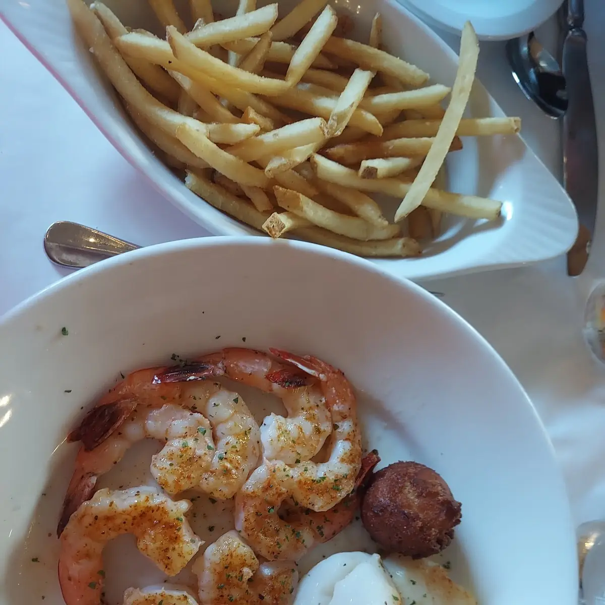 Broiled Seafood Platter