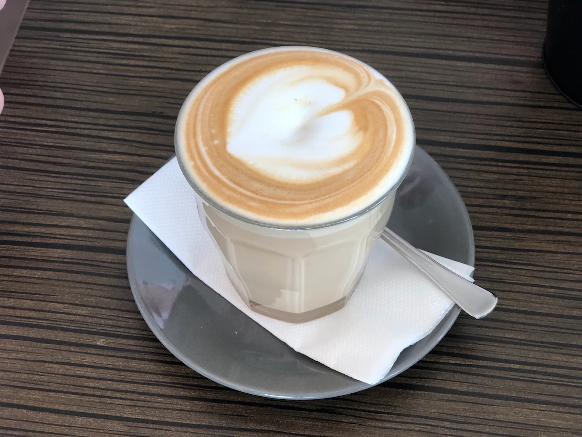 Latte, North Cafe