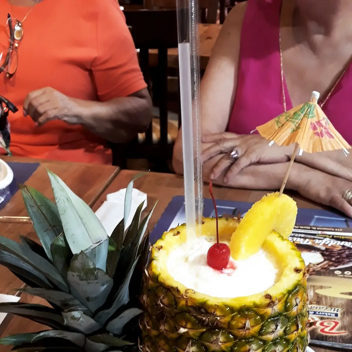 Piña Colada Pina Colada Servida En Pulpla