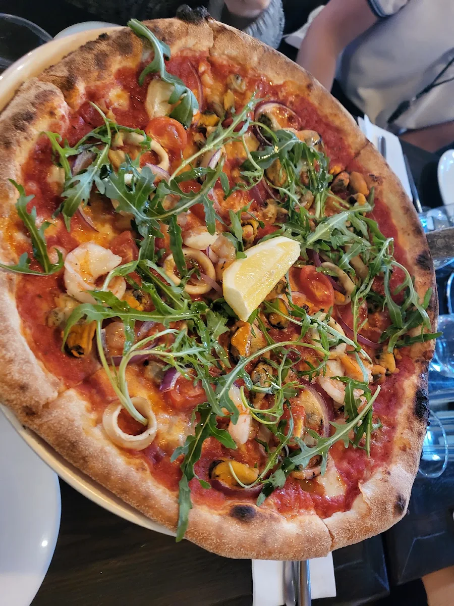 Marinara Pizza, The Sawmill
