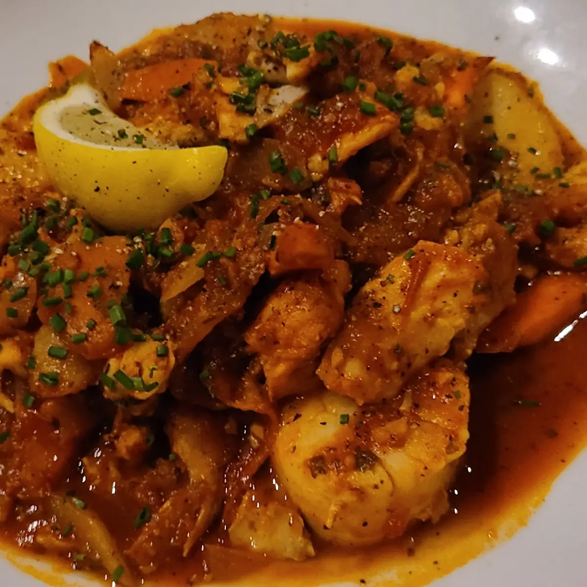 Classic Seafood Cioppino